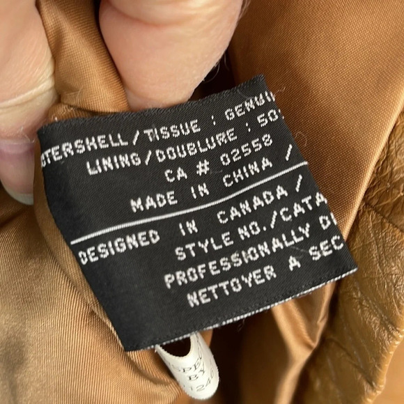 VINTAGE Y2K Danier Canada Camel Brown Leather Jacket Button Front Pockets 10 - Picture 9 of 12